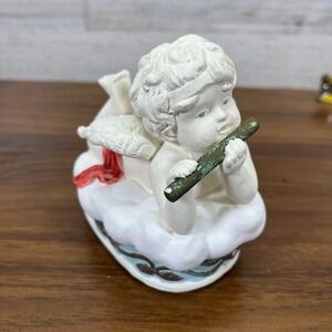 Russ Berrie Angels of Love Porcelain Angel Figurine 4" x 4"